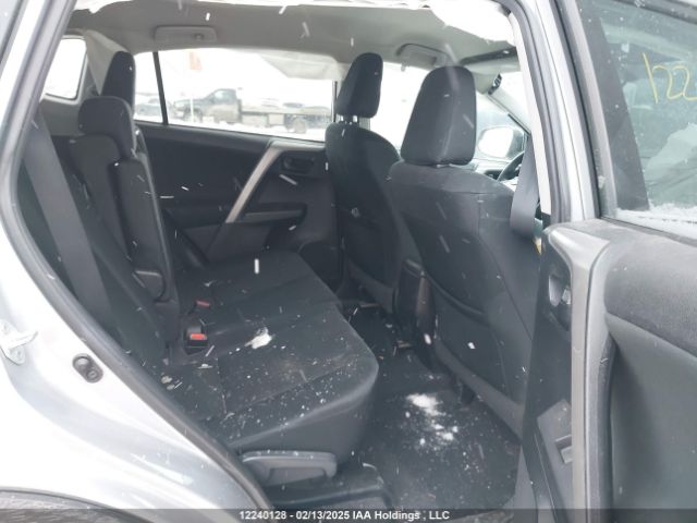 2T3ZFREV8GW300387 Toyota RAV4 LE