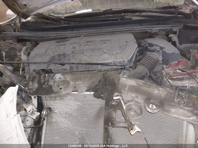 2T1BURHE4GC523992 Toyota Corolla