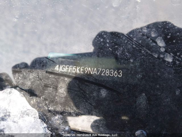 4JGFF5KE9NA728363 Mercedes-Benz m256