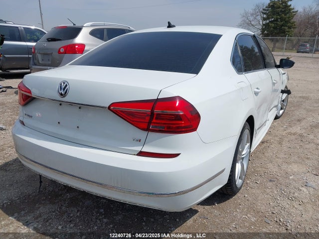 1VWBS7A39GC064161 Volkswagen 2016