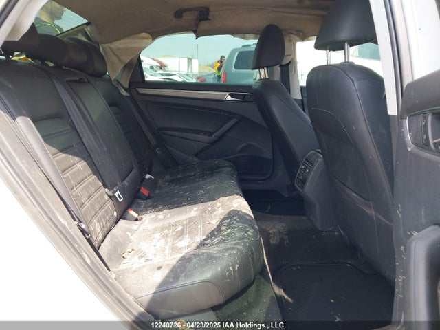 1VWBS7A39GC064161 Volkswagen 2016