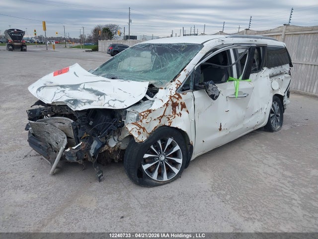 Продажа на аукционе авто 2016 Kia Sedona Sx, vin: KNDMC5C10G6118583, номер лота: 12240733