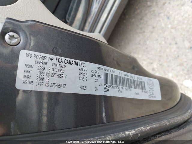 2C4RDGBGXHR738243 Dodge Grand Caravan