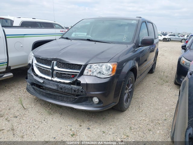 2C4RDGBGXHR738243 Dodge Grand Caravan