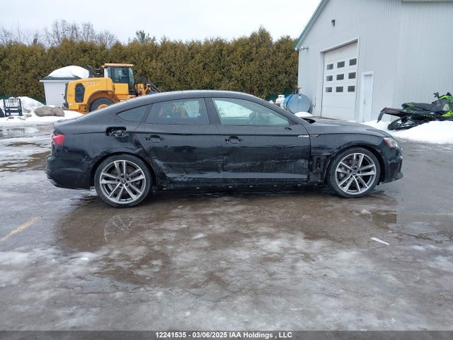 WAUEACF56MA057677 Audi 45 tfsi (2.0t)