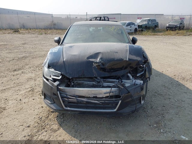 WAUBEGFF6KA115985 Audi A3