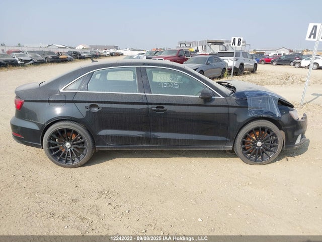 WAUBEGFF6KA115985 Audi A3