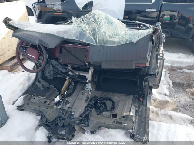 SAL1L9FUXPA134019 Land Rover aj20p6