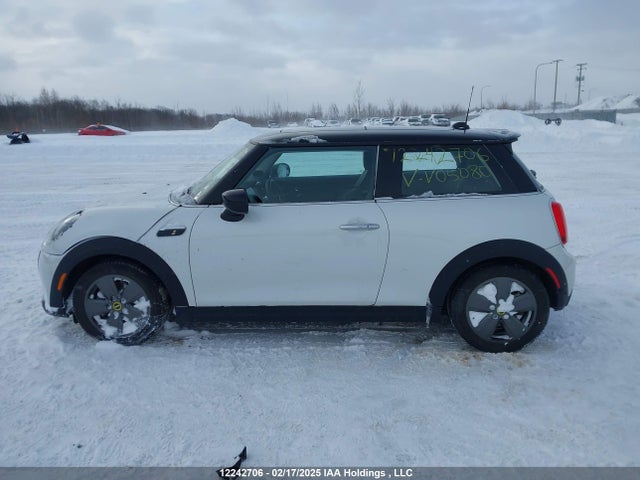 WMW13DJ05R2V05080 Mini 2024