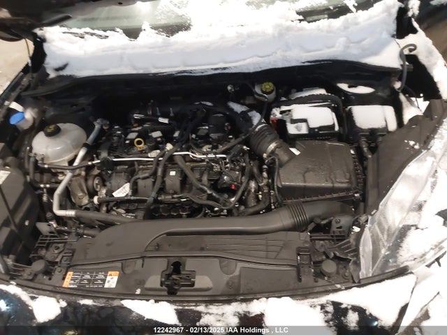 1FMCU9J95NUA68860 Ford gtdi 240ps