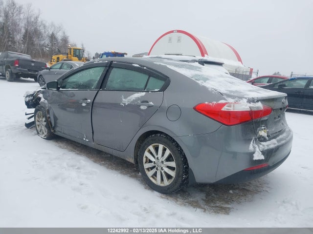 KIA FORTE LX 2015 KNAFX4A66F5324109 Image 3