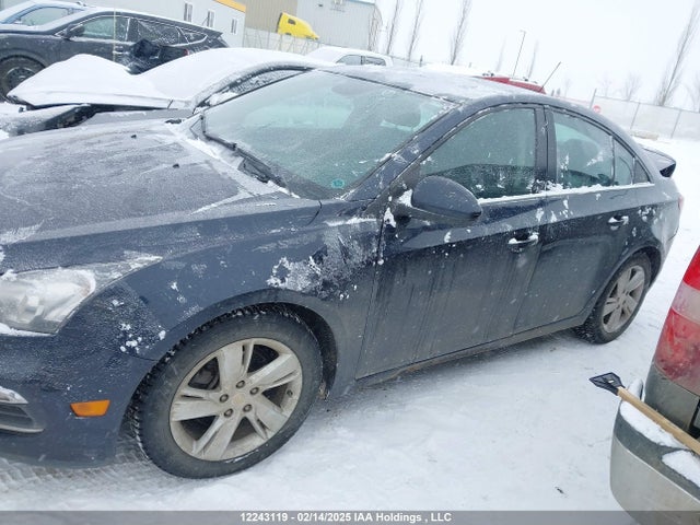 1G1P75SZ4F7271087 Chevrolet Cruze