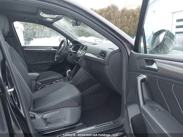 3VV8B7AX1RM160899 Volkswagen tsi
