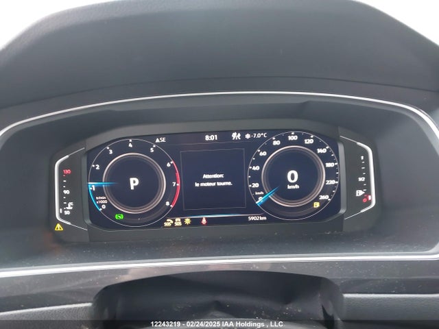 3VV8B7AX1RM160899 Volkswagen tsi