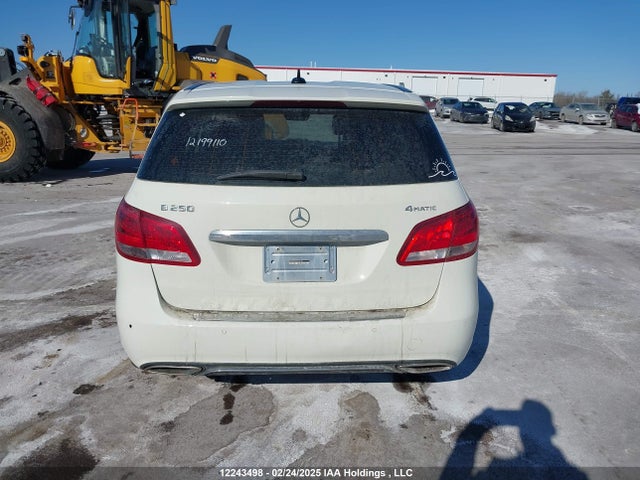 WDDMH4GB7FJ359153 Mercedes-Benz B-Class
