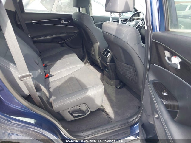 5XYPGDA39KG457106 KIA Sorento 2.4l Lx
