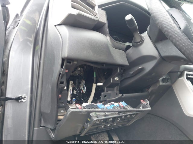 5TFWA5DB0RX175045 Toyota v35a-fts
