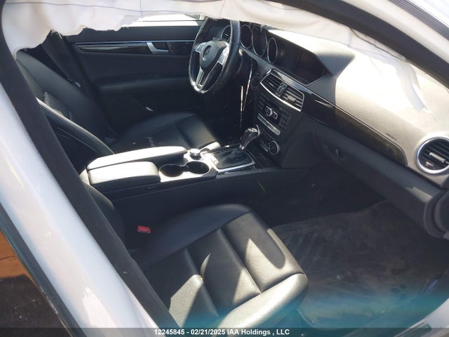 WDDGF8AB0EA946859 Mercedes-Benz C-Class
