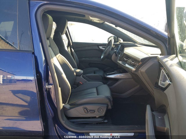 WA1KUAFZ8RP036719 Audi Q4 E-tron Premium
