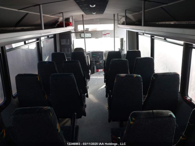 4DRXWSKK6GH720742 Ic Corporation 3000 Ac