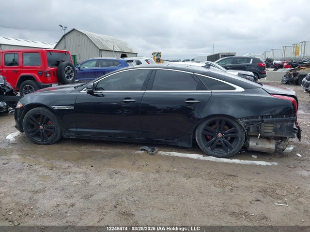 Jaguar s/c ulev 2014 SAJXJ1CD8E8V72444 Image 15