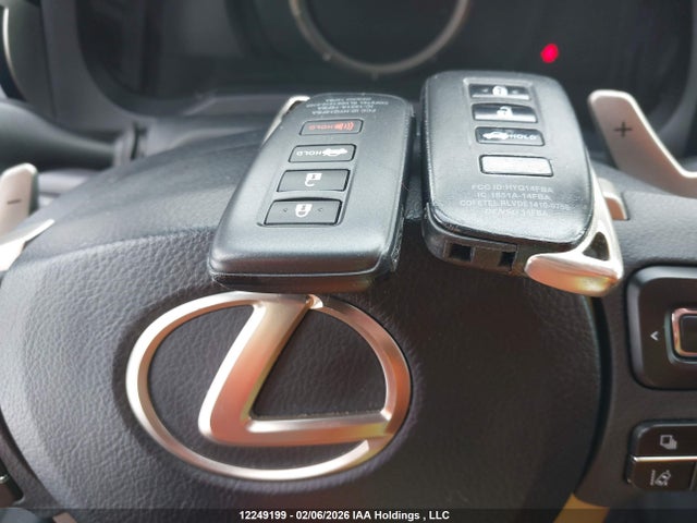 Lexus Is 300 300 2018 JTHC81D22J5031132 Image 11