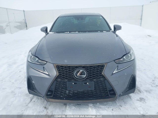Lexus Is 300 300 2018 JTHC81D22J5031132 Image 13