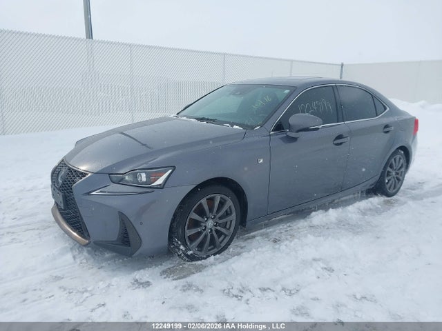 Lexus Is 300 300 2018 JTHC81D22J5031132 Image 2