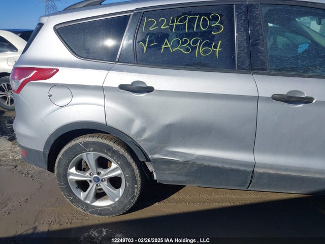 1FMCU0F74GUA23964 Ford Escape