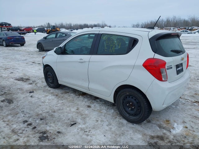 Chevrolet Spark 2019 KL8CD6SA3KC741294 Image 3