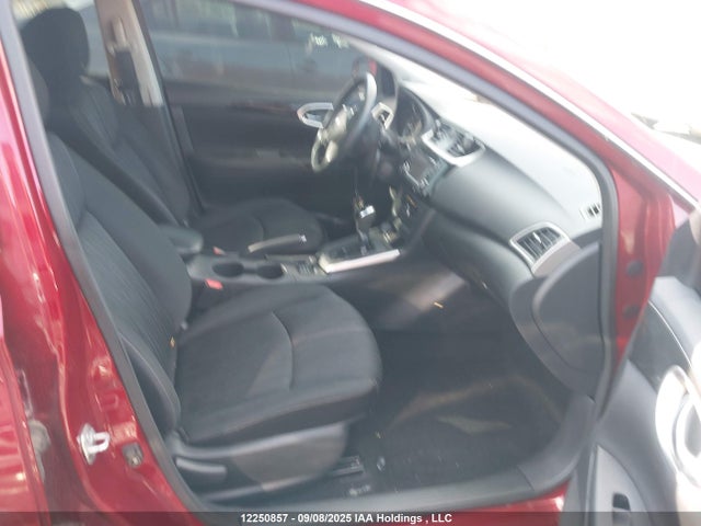 3N1AB7AP7JY281372 Nissan Sentra