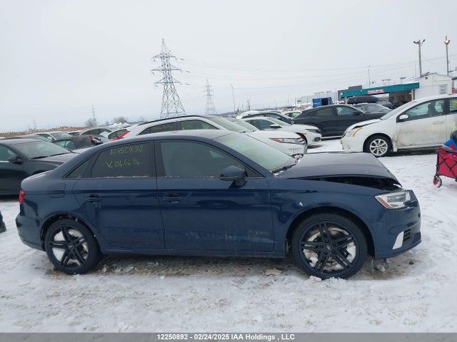 WAUAUGFF1H1046484 Audi A3