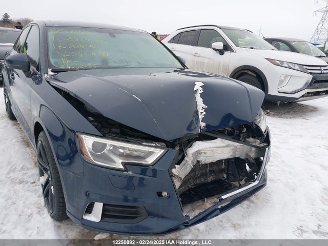 WAUAUGFF1H1046484 Audi A3