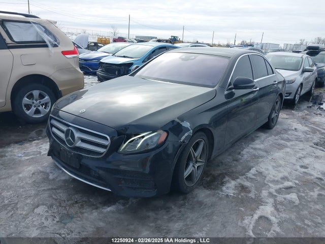 WDDZF6GB7JA396557 Mercedes-Benz m276