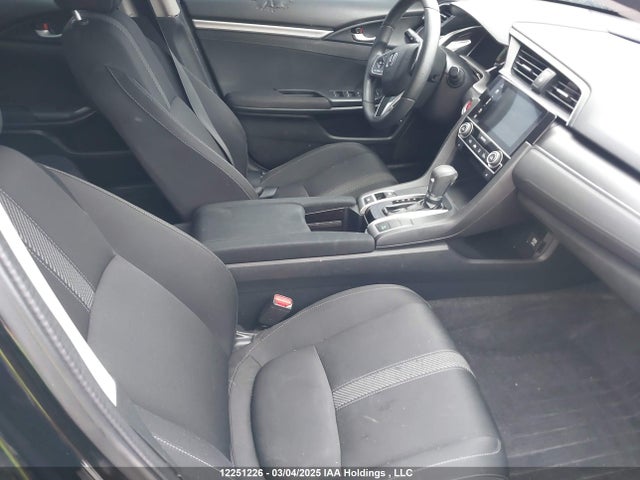 12251226 :رقم المزاد ، 2HGFC2F81HH007364 vin ، 2017 Honda Civic Ex مزاد بيع