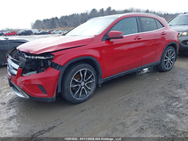 WDCTG4GB5FJ154093 Mercedes-Benz Gla 250 4matic