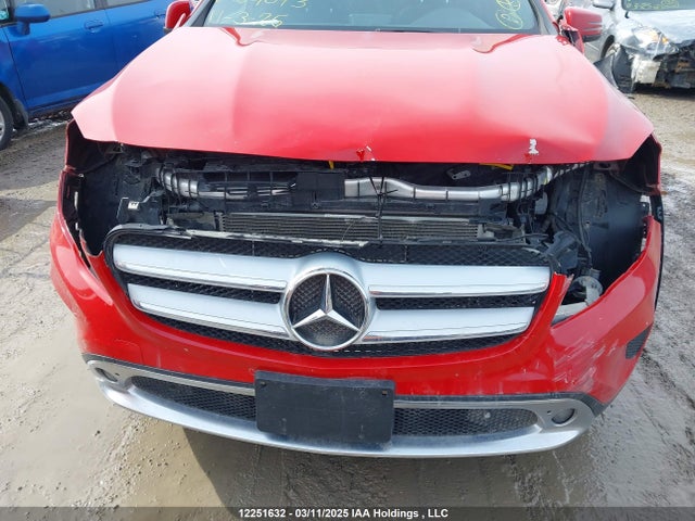 WDCTG4GB5FJ154093 Mercedes-Benz Gla 250 4matic