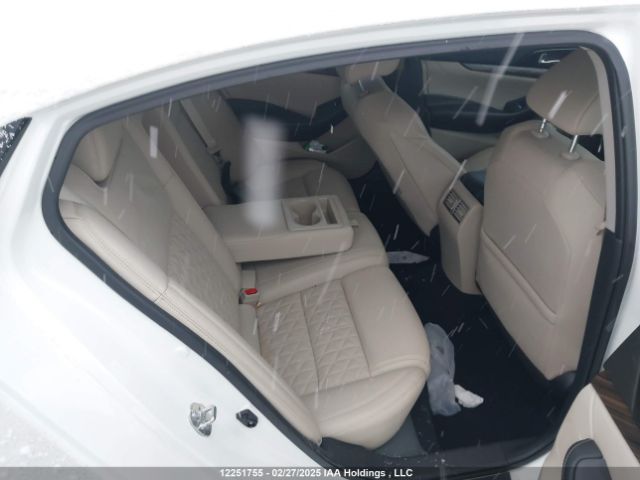 1N4AA6AP0HC437075 Nissan Maxima