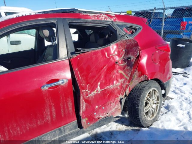 KM8JUCAG9EU807568 Hyundai Tucson Limited