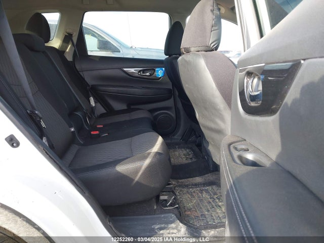 5N1AT2MV0JC737157 Nissan Rogue