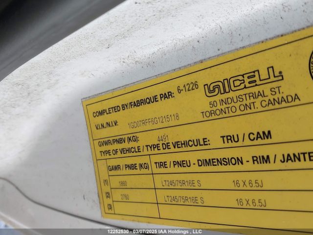 1GD07RFF6G1215118 GMC Savana
