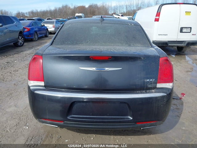 Chrysler 2018 2018 2C3CCAAG4JH239736 Image 16