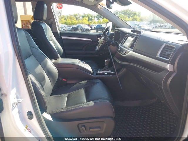 5TDJZRFH9JS539064 Toyota 2gr-fks