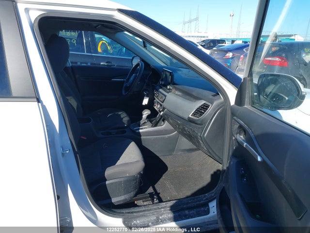 KNDEP2AA1P7358147 KIA nu