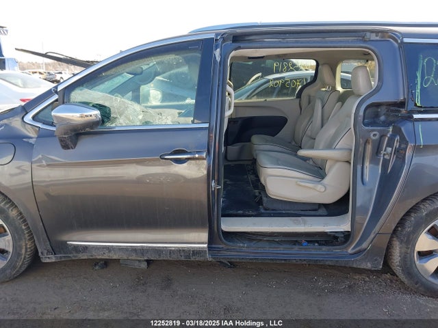 2C4RC1N79KR705902 Chrysler Pacifica