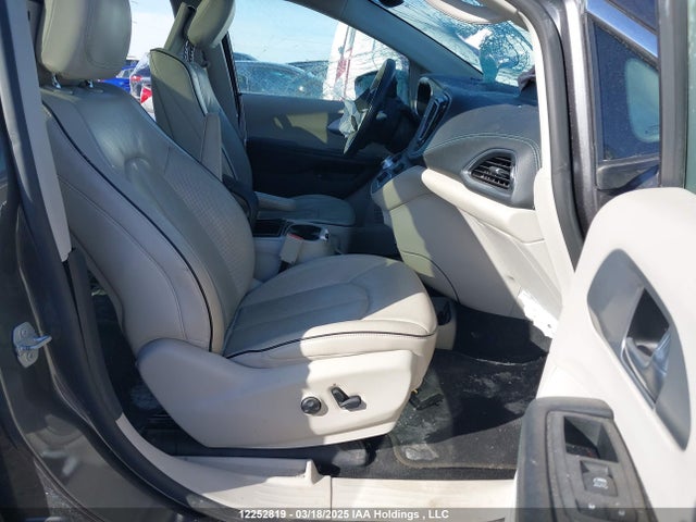 2C4RC1N79KR705902 Chrysler Pacifica