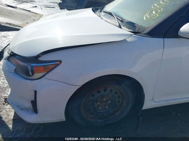 JTKJF5C72E3081090 Scion 2ar-fe