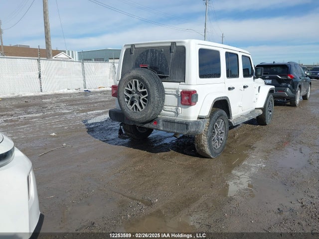 1C4PJXEG2RW272957 Jeep Wrangler