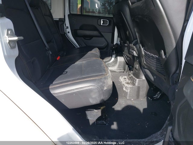 1C4PJXEG2RW272957 Jeep Wrangler