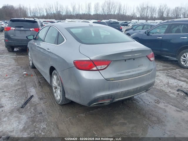 1C3CCCCG0FN606753 Chrysler 2015